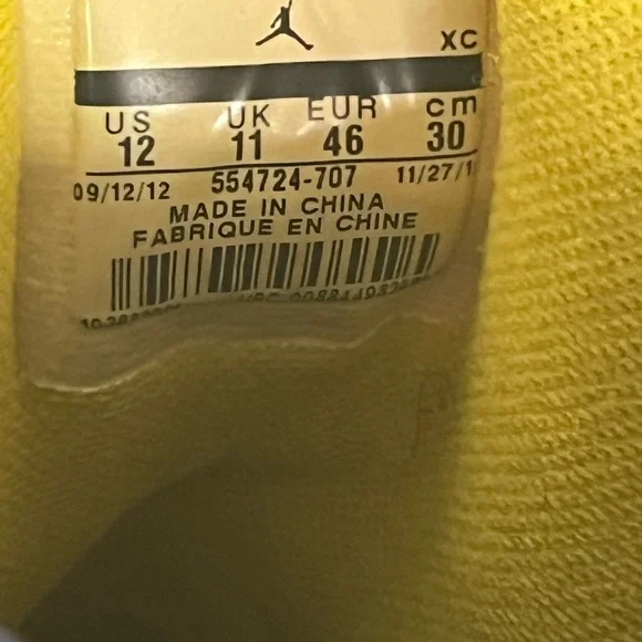 DEADSTOCK Air Jordan 1 Mid Michigan Wolverines Size 12 Yellow Navy Blue - Picture 10 of 16